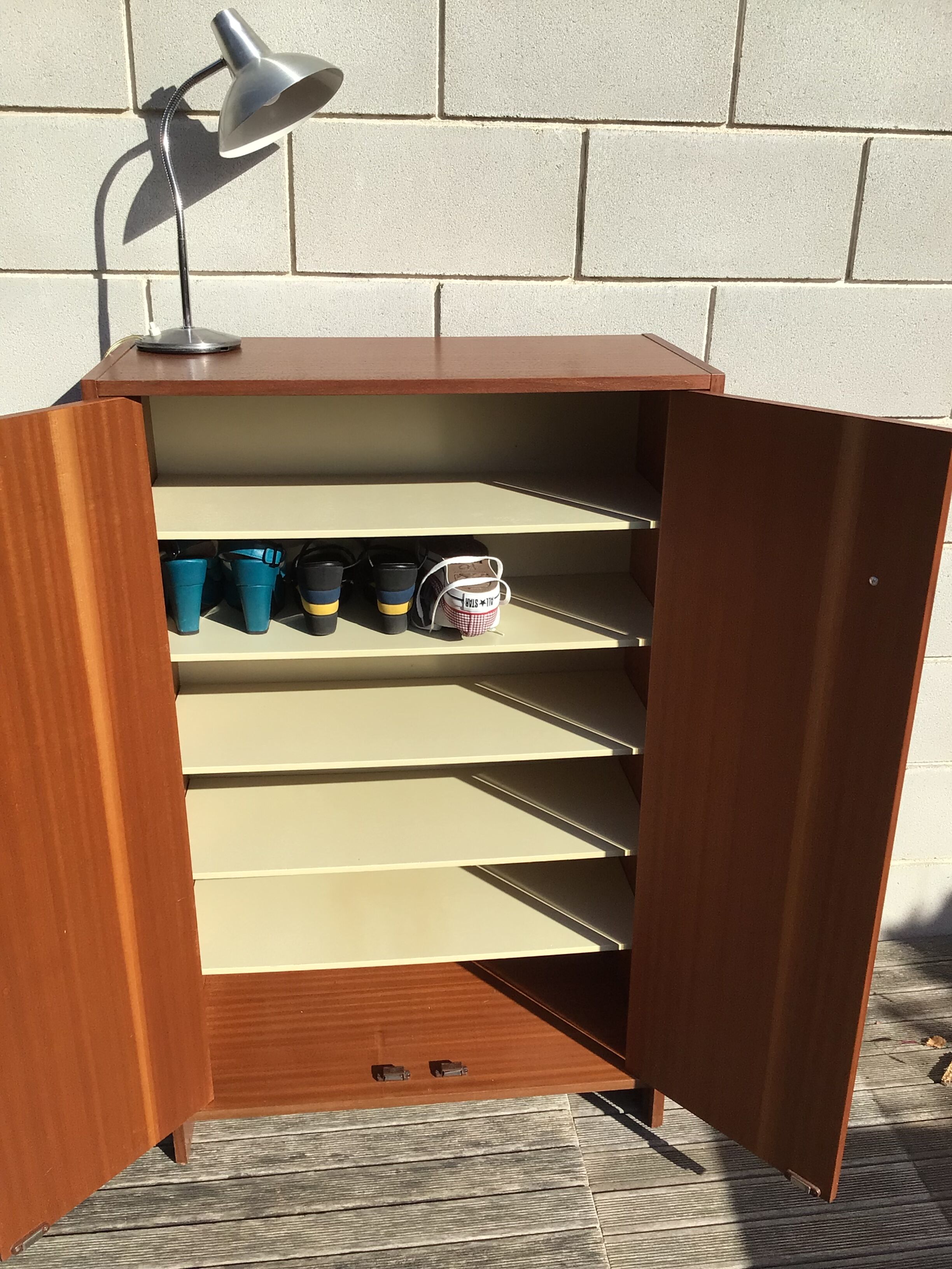 Shoe cabinet plating 5 shelves