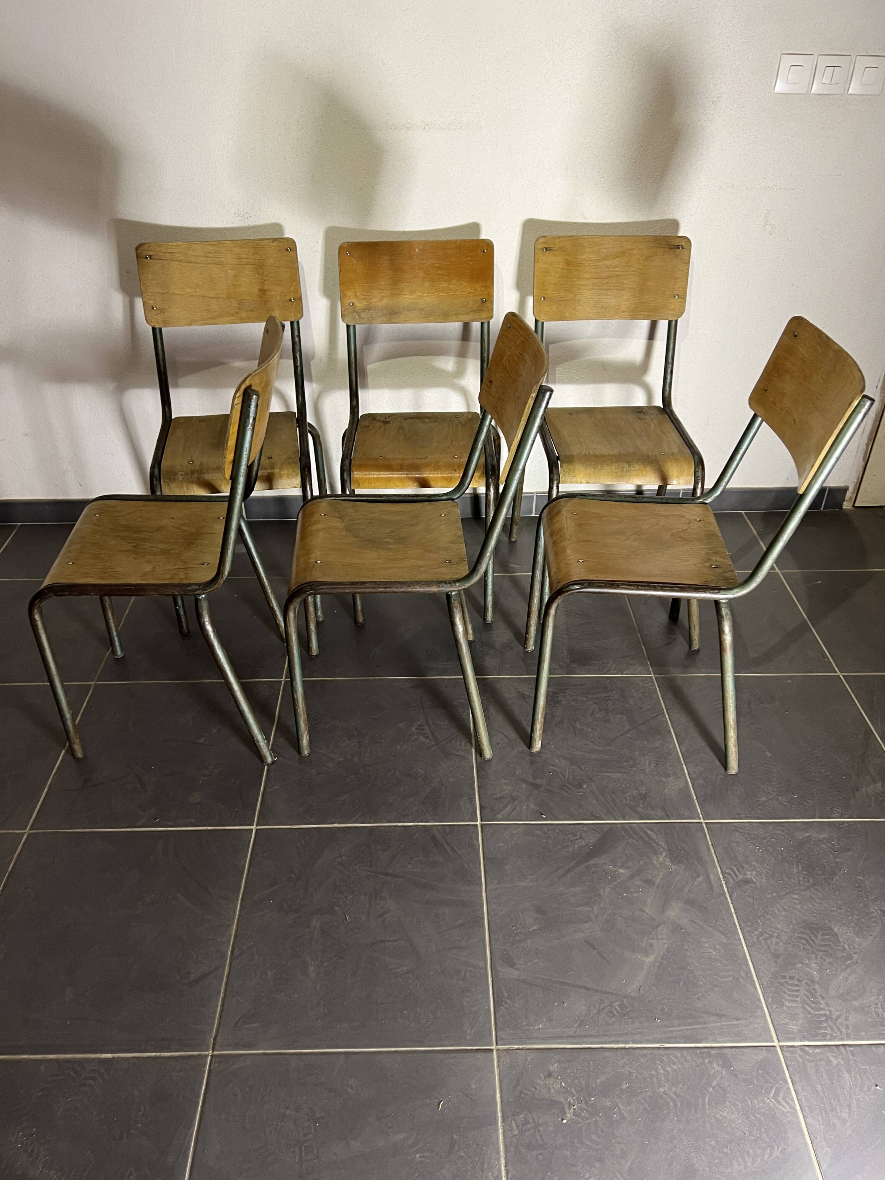 School chairs