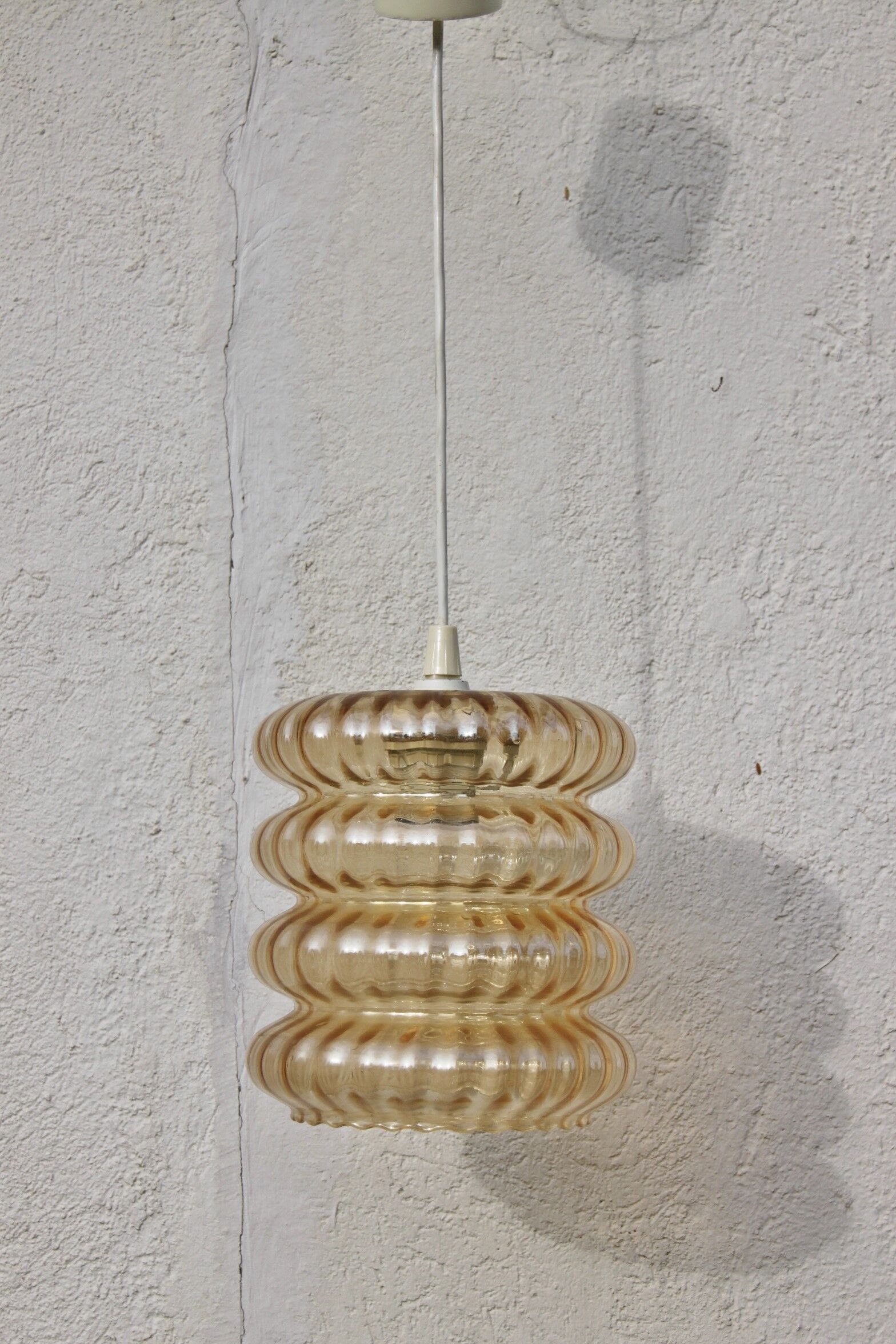 Lustre cylinder vintage glass amber saucers stacked