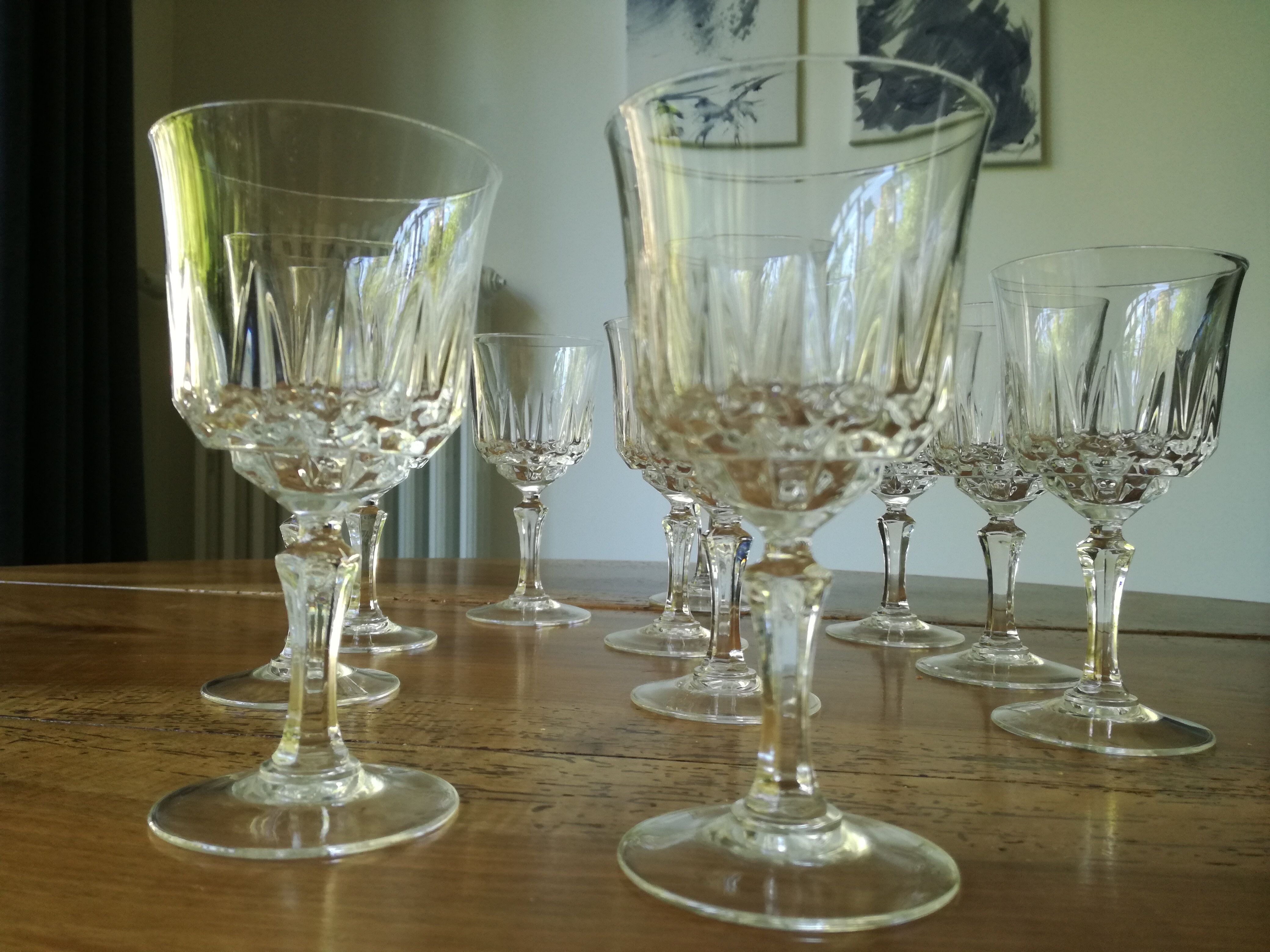 11 crystal wine glasses