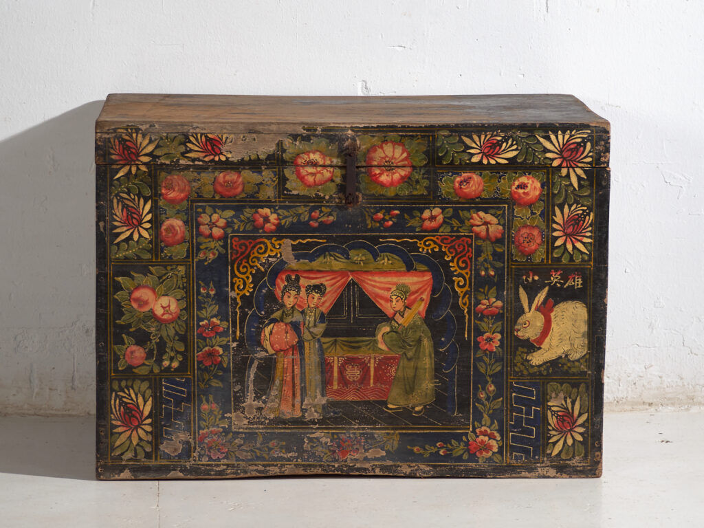 Antique Chinese chest painted in pine wood – China, circa 1900