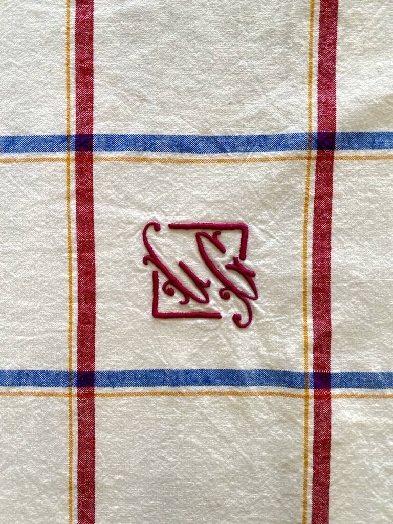 Nappe ancienne écossaise monogrammée CG- Coton - 140x140 cm