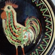 plat ancien terre cuite décor au coq