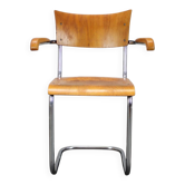 Chrome tubular chair in the style of Mart Stam, Czechoslovakia, 1930s.
