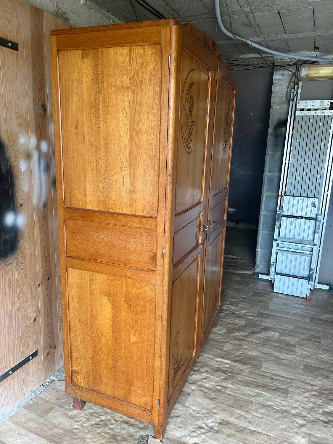 Parisian wardrobe, art deco