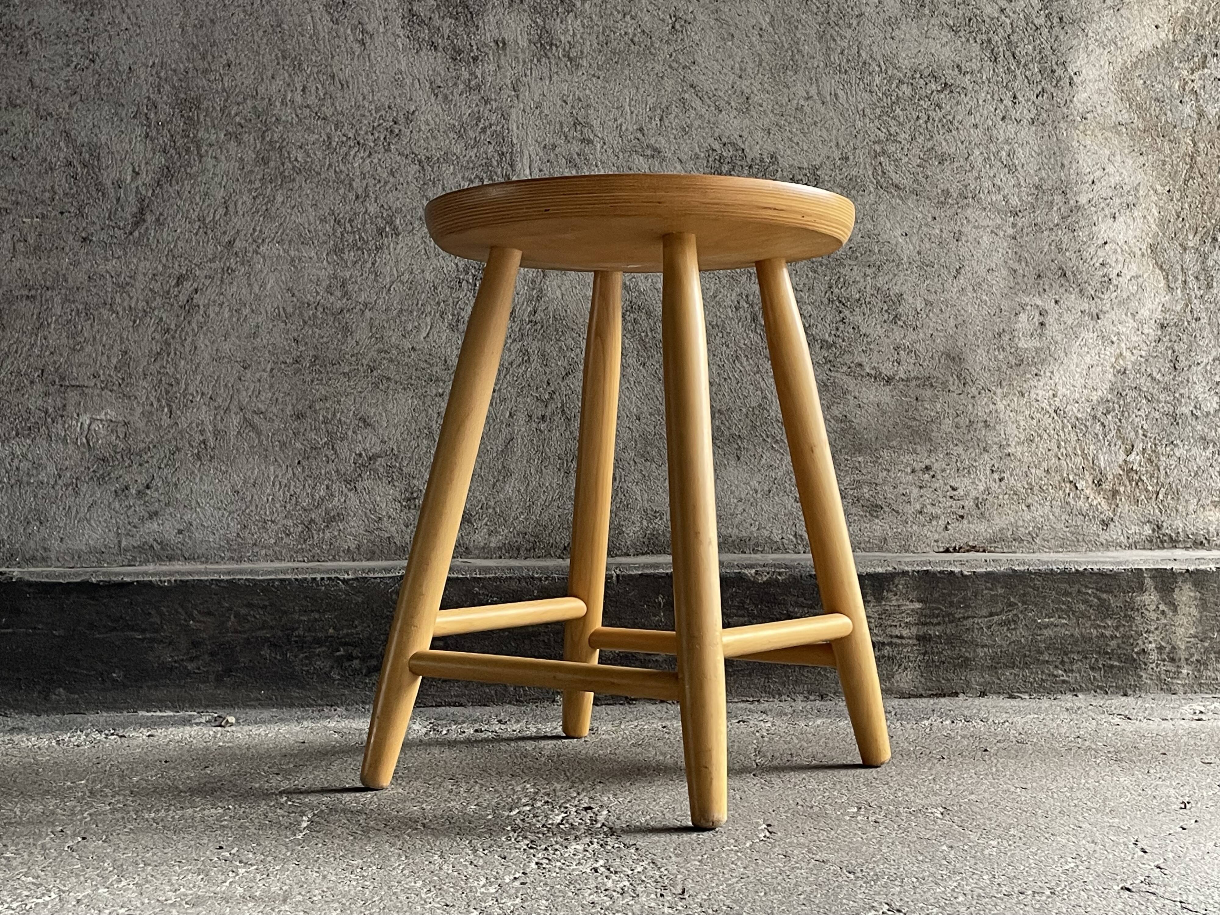 Vintage Scandinavian stool, 1960s