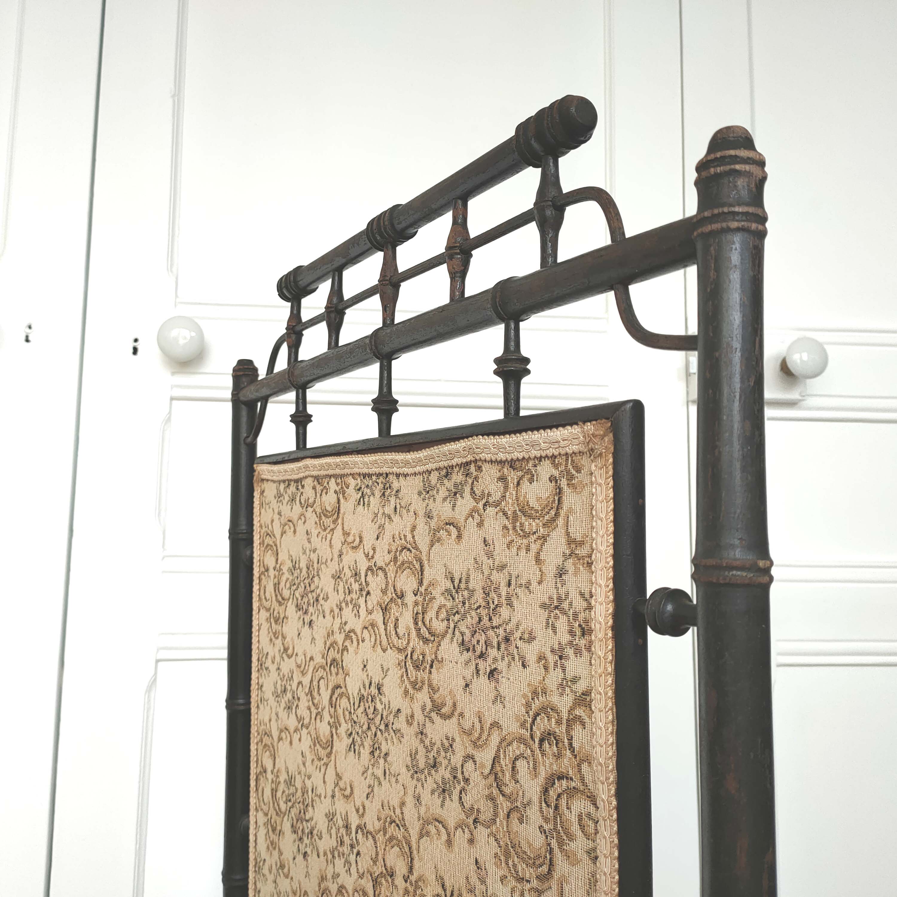 Napoleon III bamboo fireplace screen