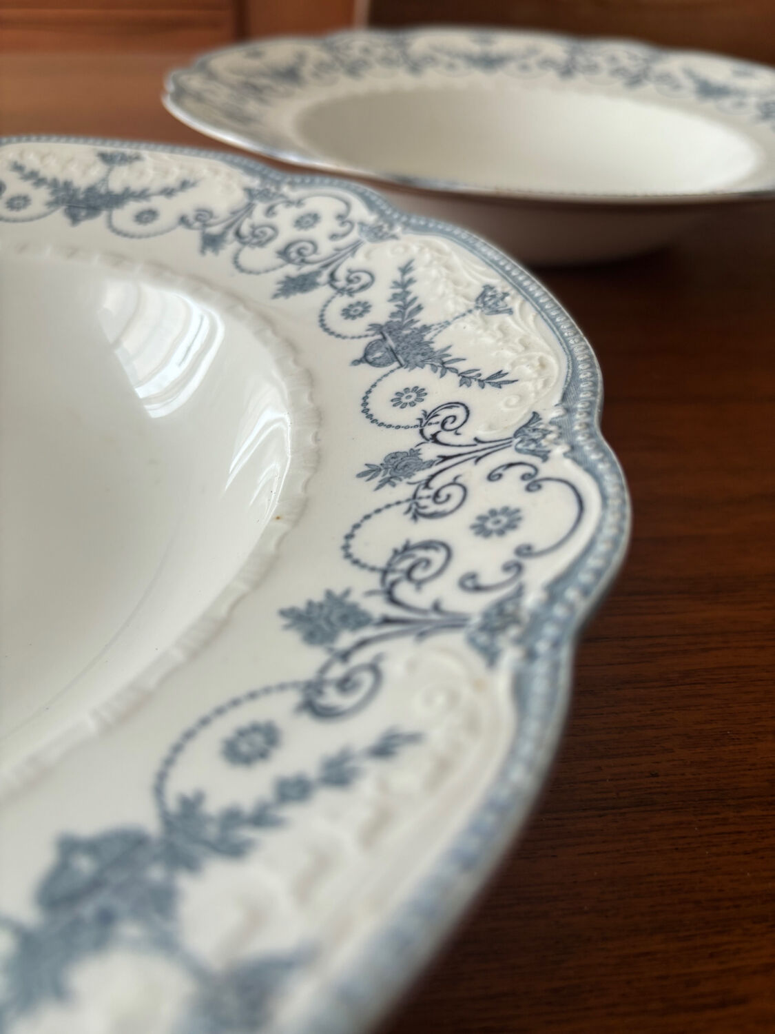 Set of 2 Royal Doulton Joséphine model deep plates – blue decoration