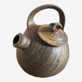 Sandstone teapot