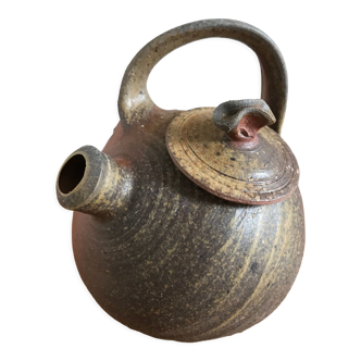 Sandstone teapot