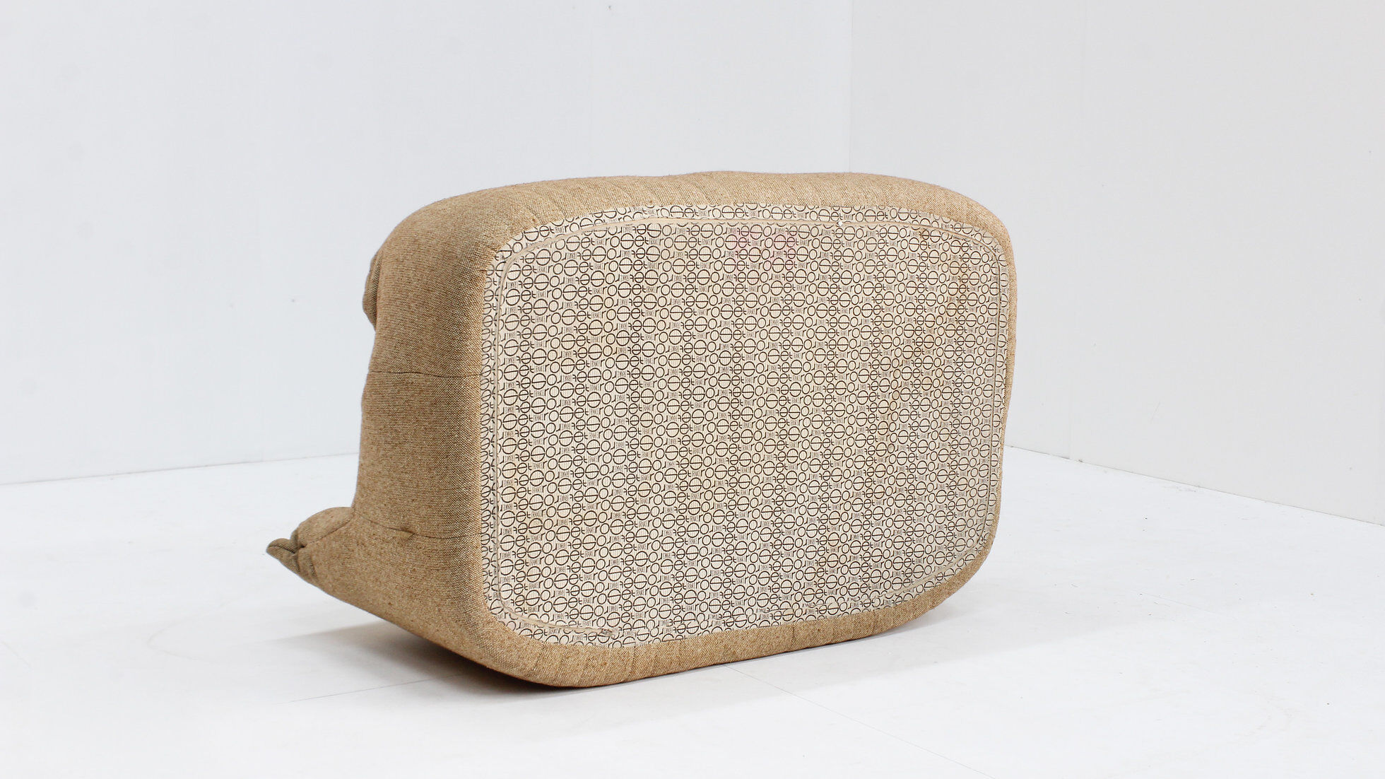 Sofa vintage Aralia Ligne Roset Michel Ducaroy