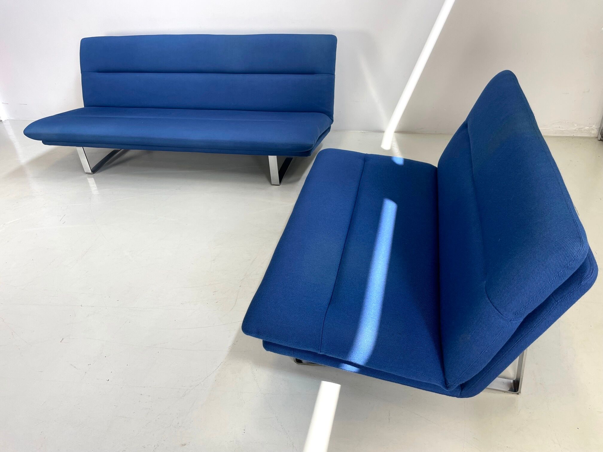 Pair of sofa's by Kho liang Le, Artifort