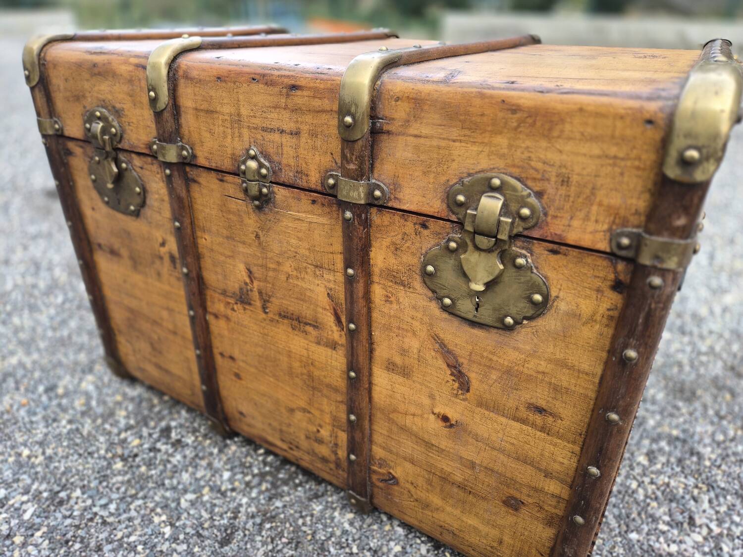 Antique toy chest/trunk/bar