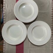 Lot de 3 assiettes creuses Wedgwood