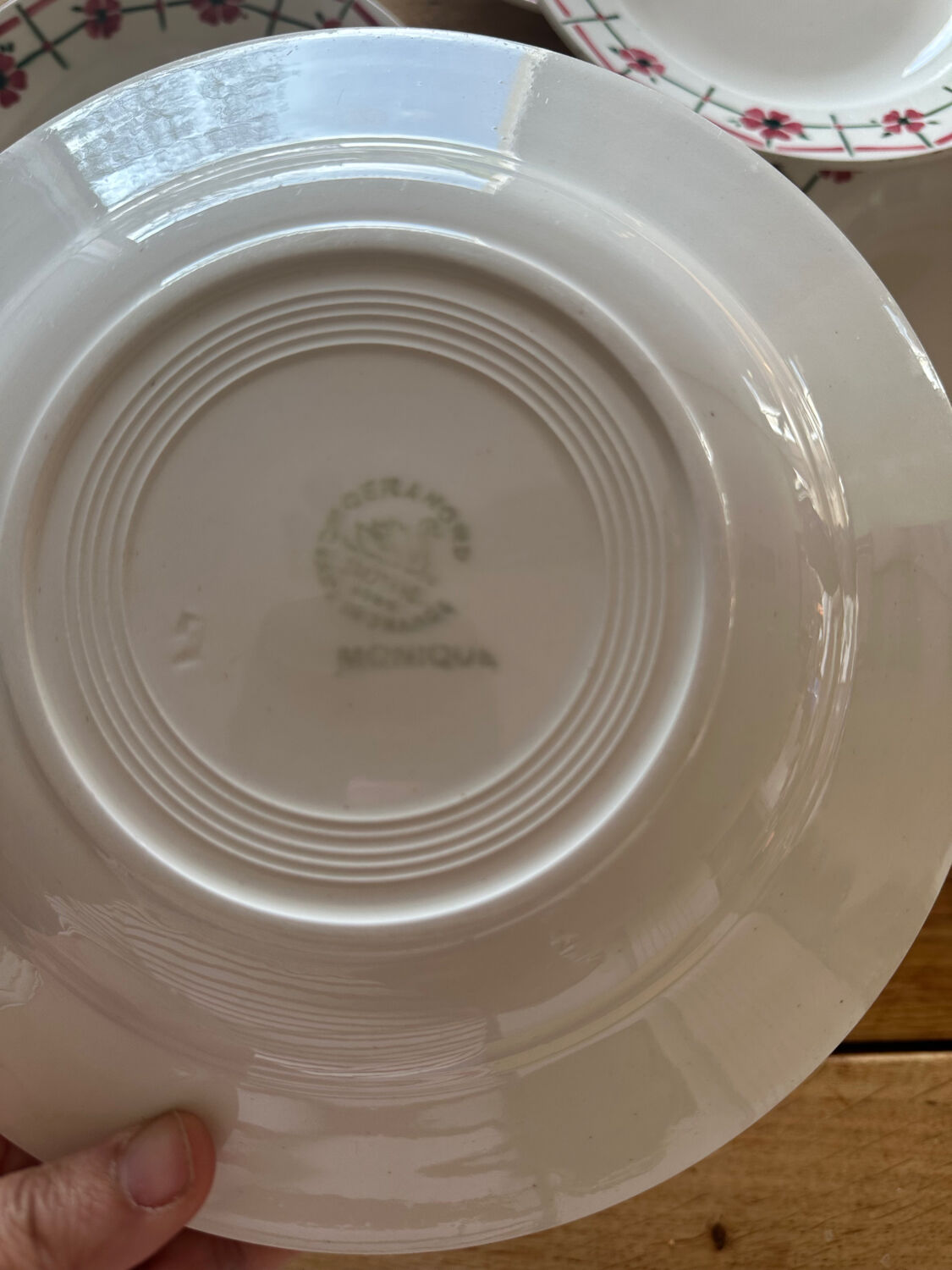 Flowered deep plates