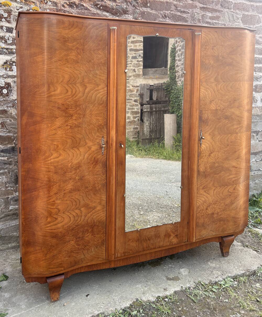 Art Deco wardrobe in flame walnut with central mirror – French elegance