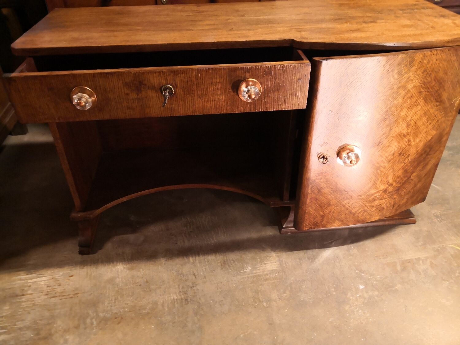 Coiffeuse, années 50
