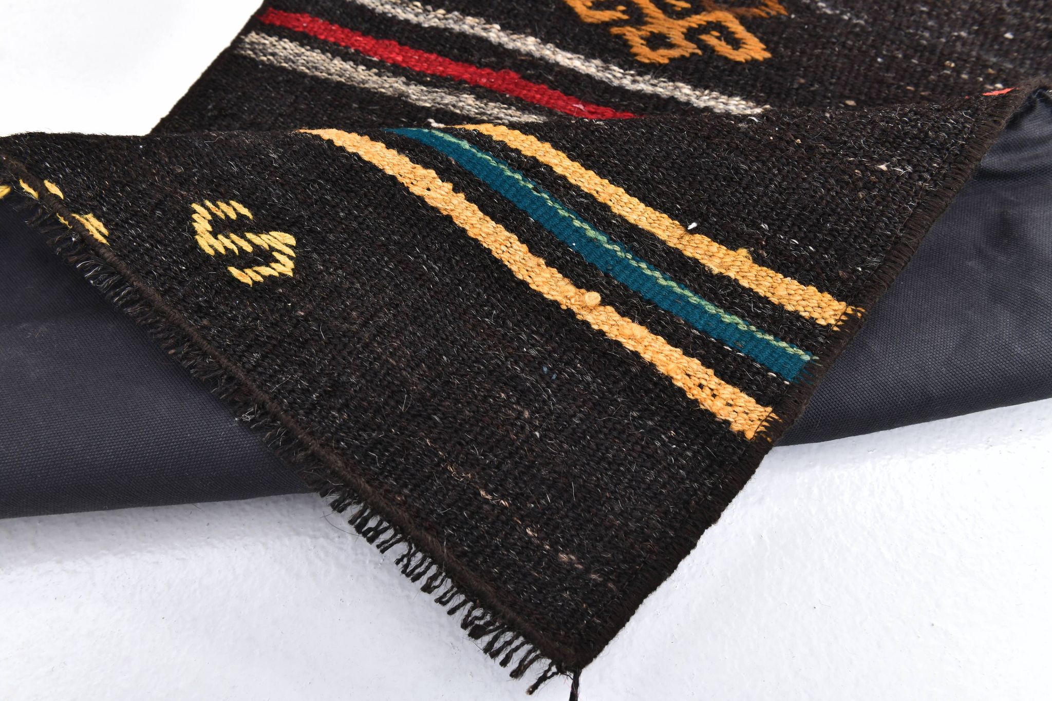 2x10 Antique Turkish Vintage Kilim Runner Rug 61x302Cm SK 243477