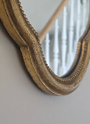 Vintage gold mirror with a Louis XV pediment - 1960s-70s - Height 54 cm