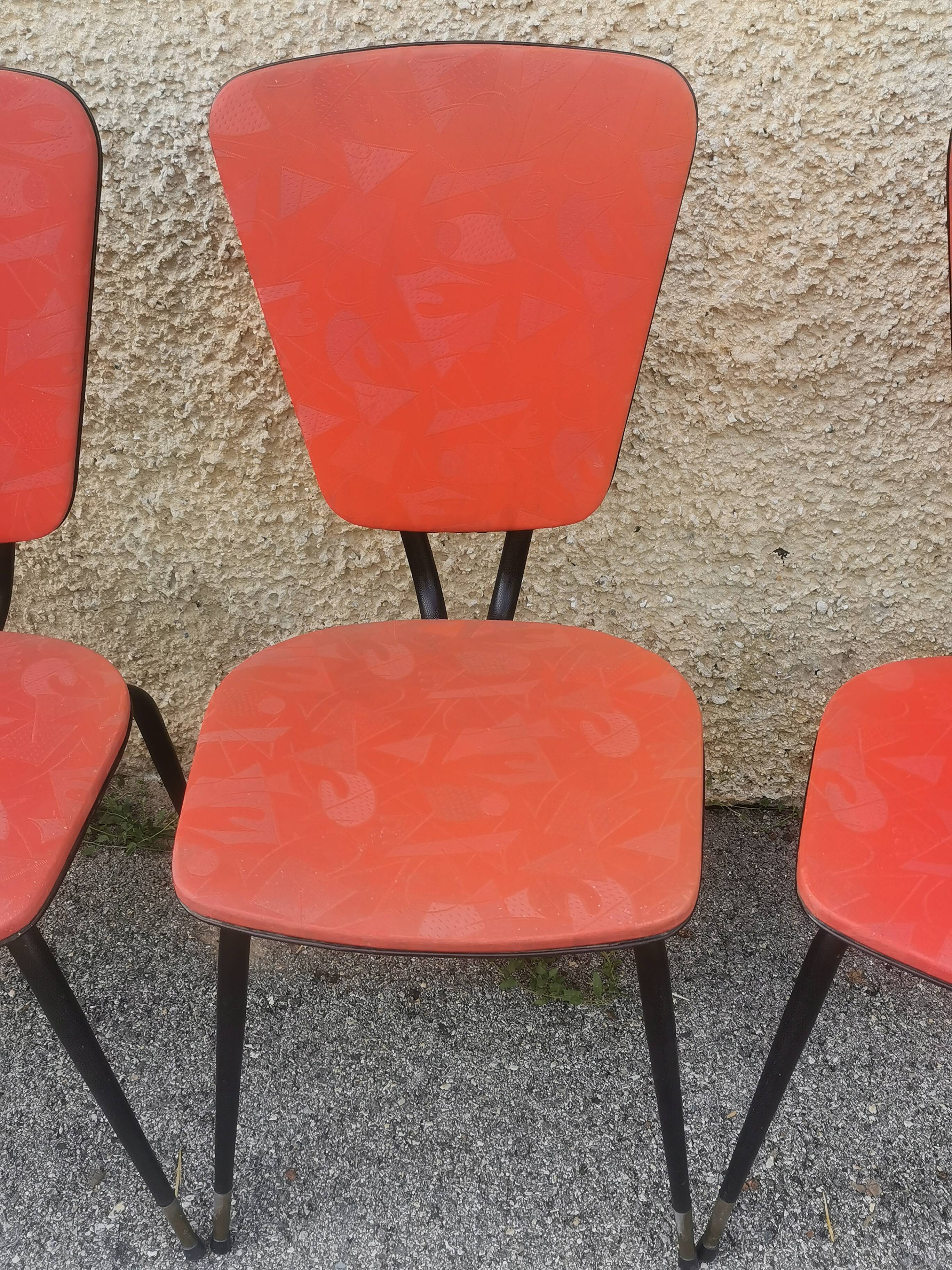 Set of 6 vintage "compass feet" chairs