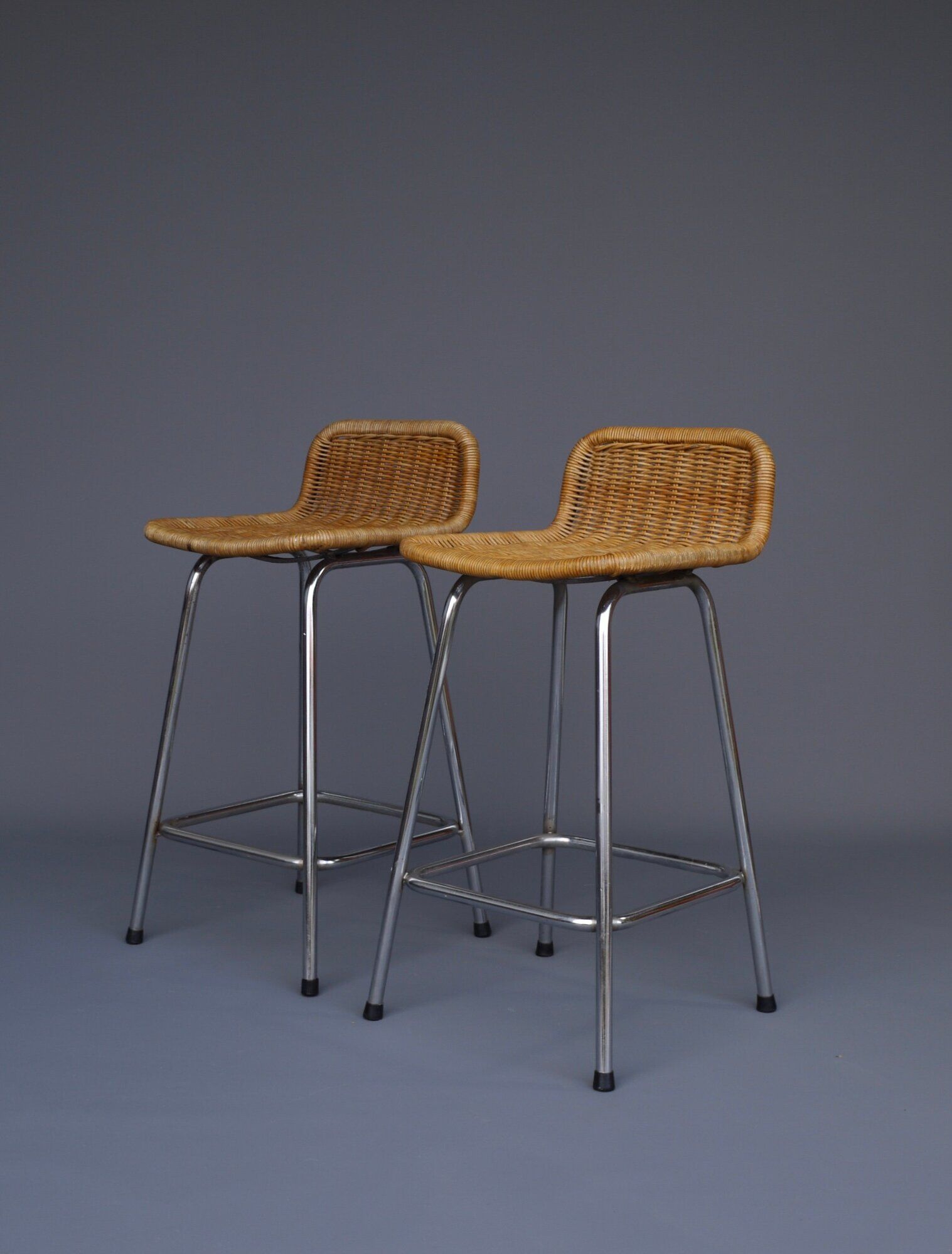 Chromed steel and rattan bar stools from Rohé Noordwolde, 1960s, Set of 2