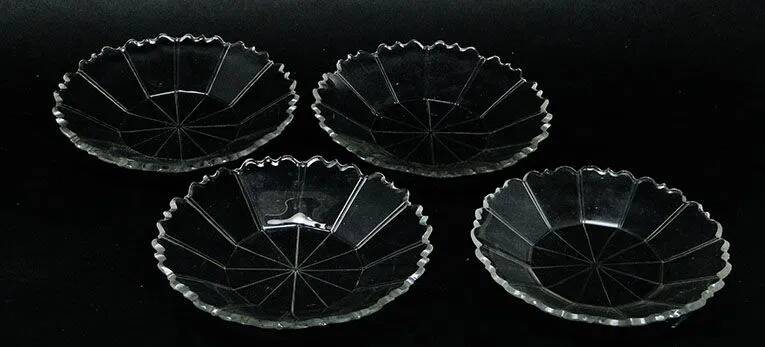 H1Y set of 4 faceted plates in Biedermeier style