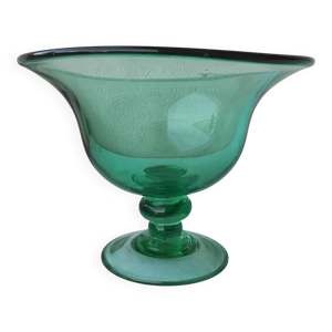 coupe en verre sur pied