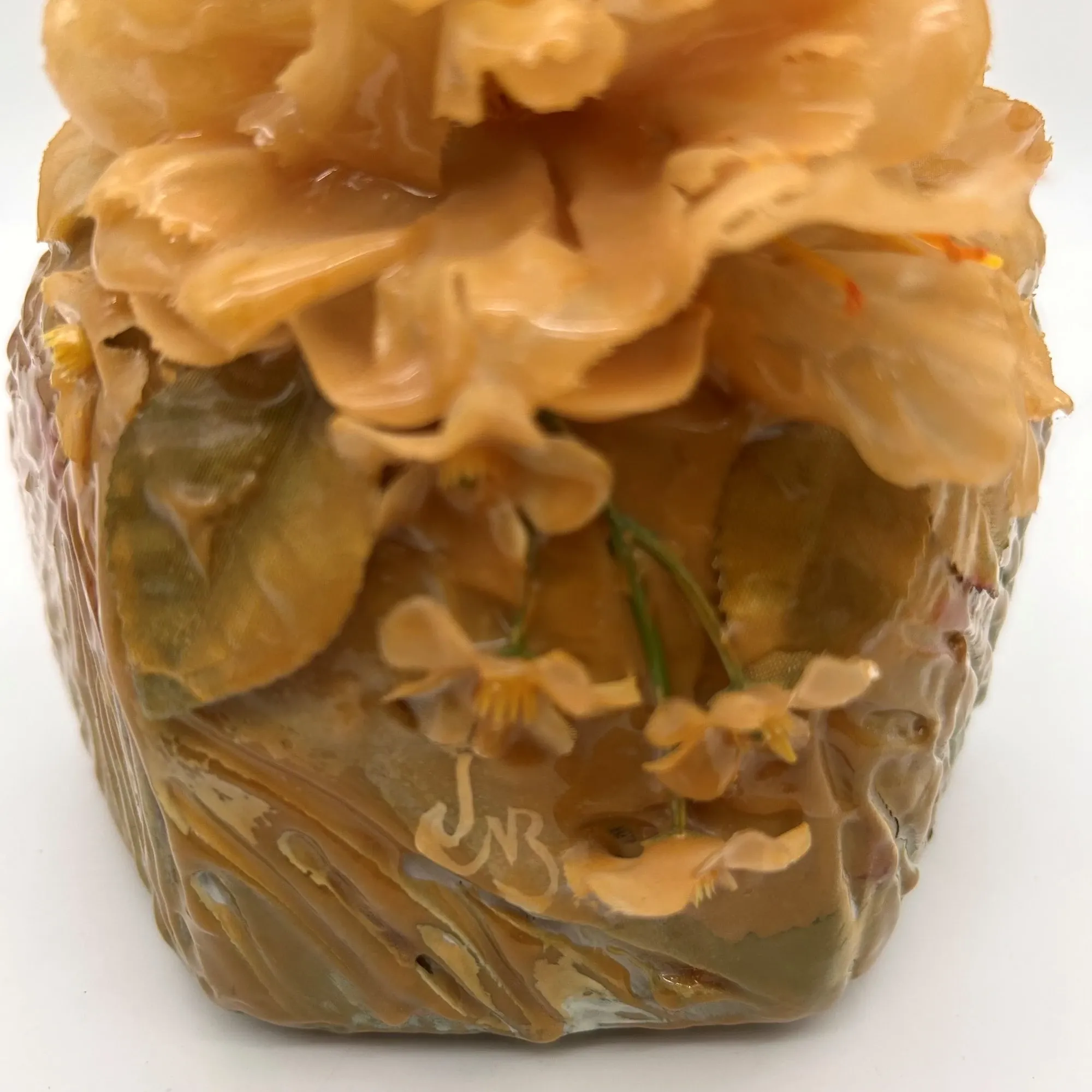 Vase by Jean-Noël Bouillet.