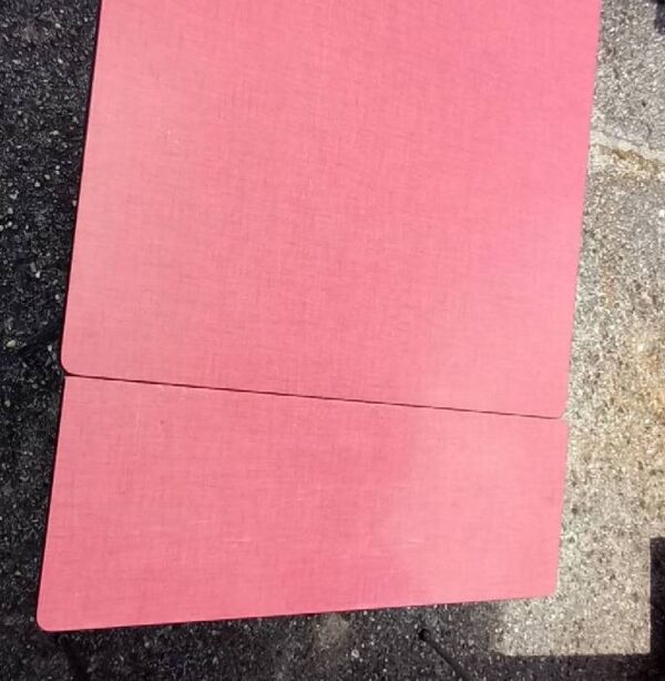 Table Vintage Formica Rouge – Style Mid-Age