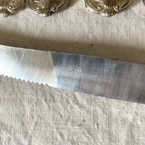 Couteux en inox de style ancien