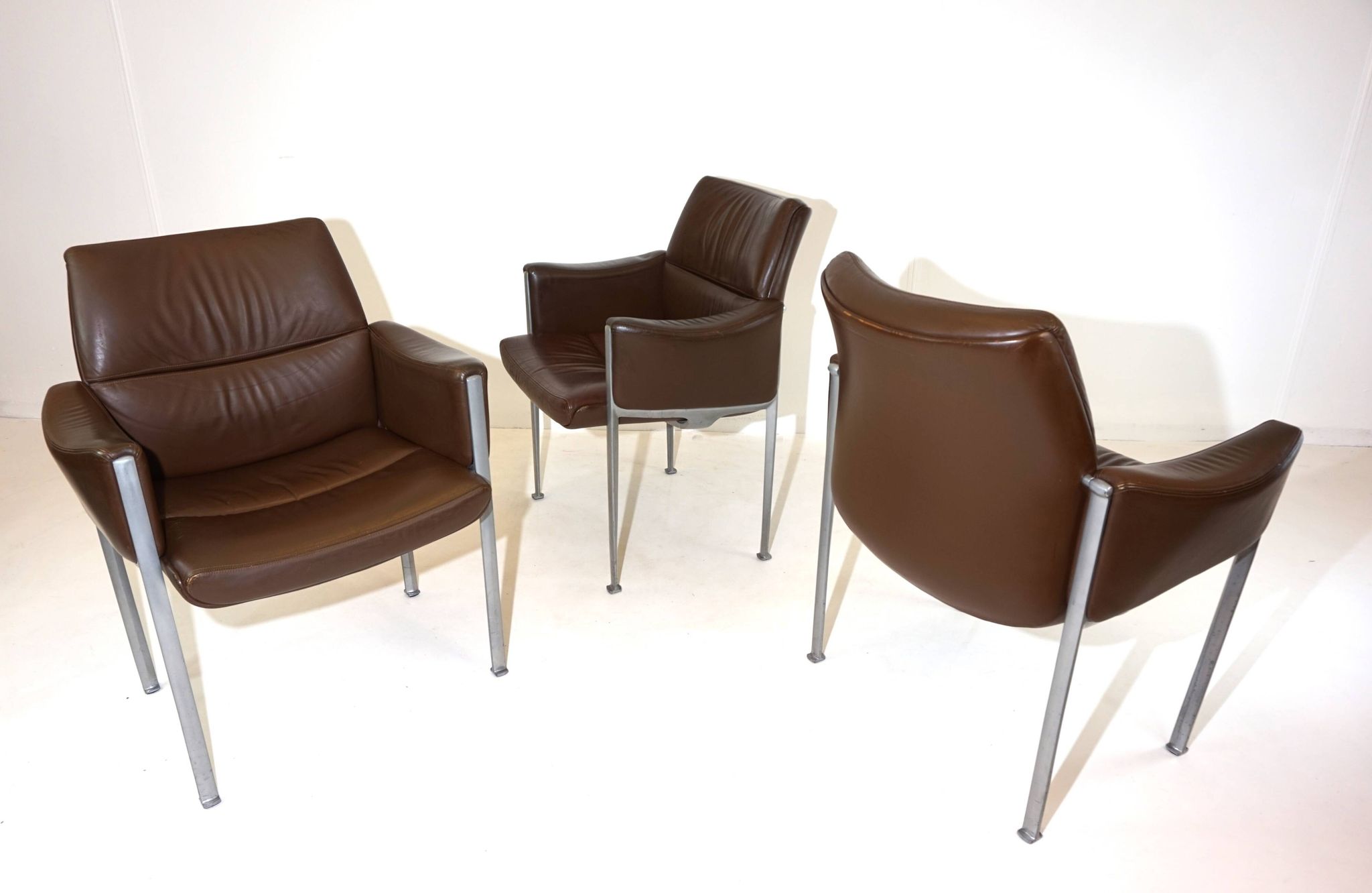 Röder Söhne Set of 3 leather office/dining room chairs by Miller Borgsen