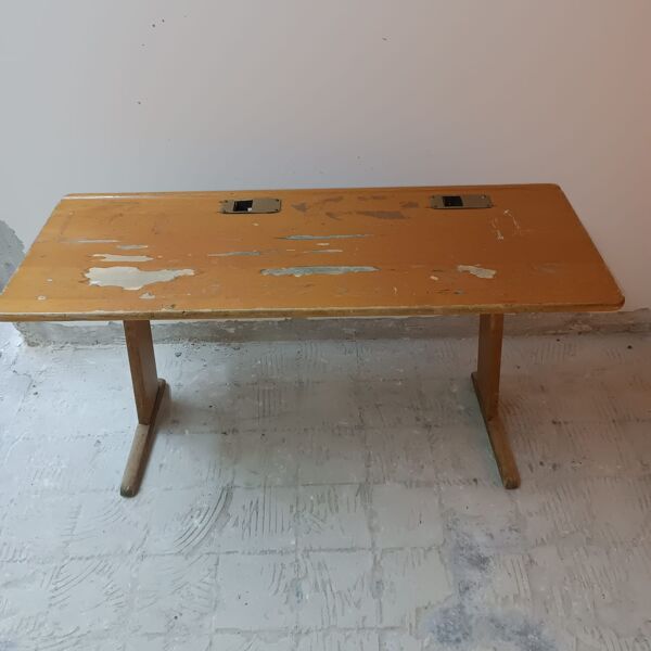Table école avec encrier metal vintage Casala