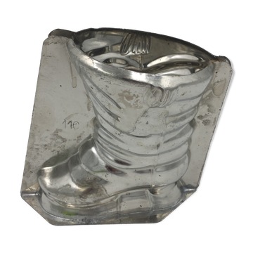 Chocolate mold in the shape of a boot.