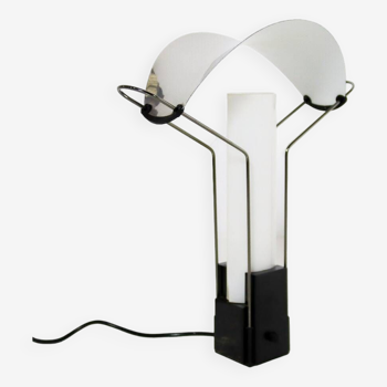 Palio table lamp by Perry King for Arteluce