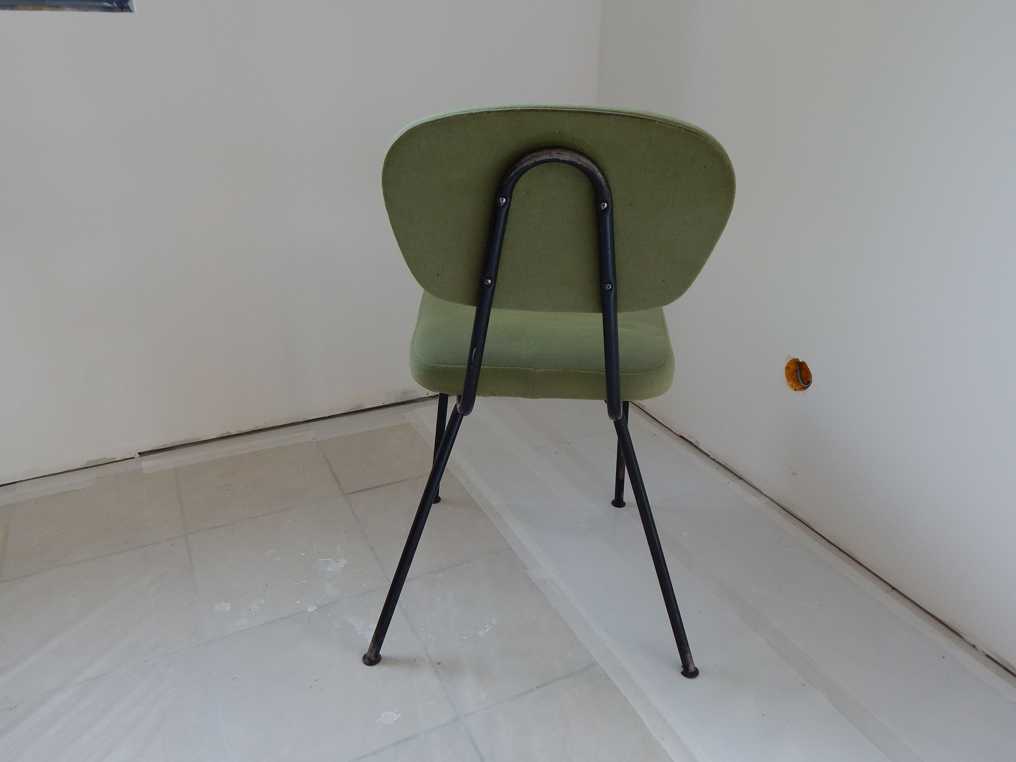 Paulin stone design chair by Dassas year 50/60