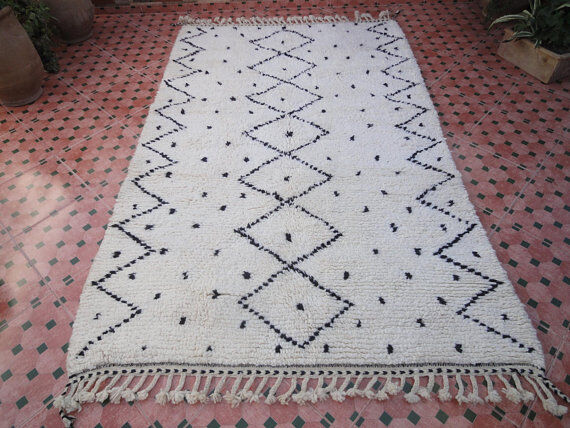 Carpet Beni Ourain 245 x 152 cm