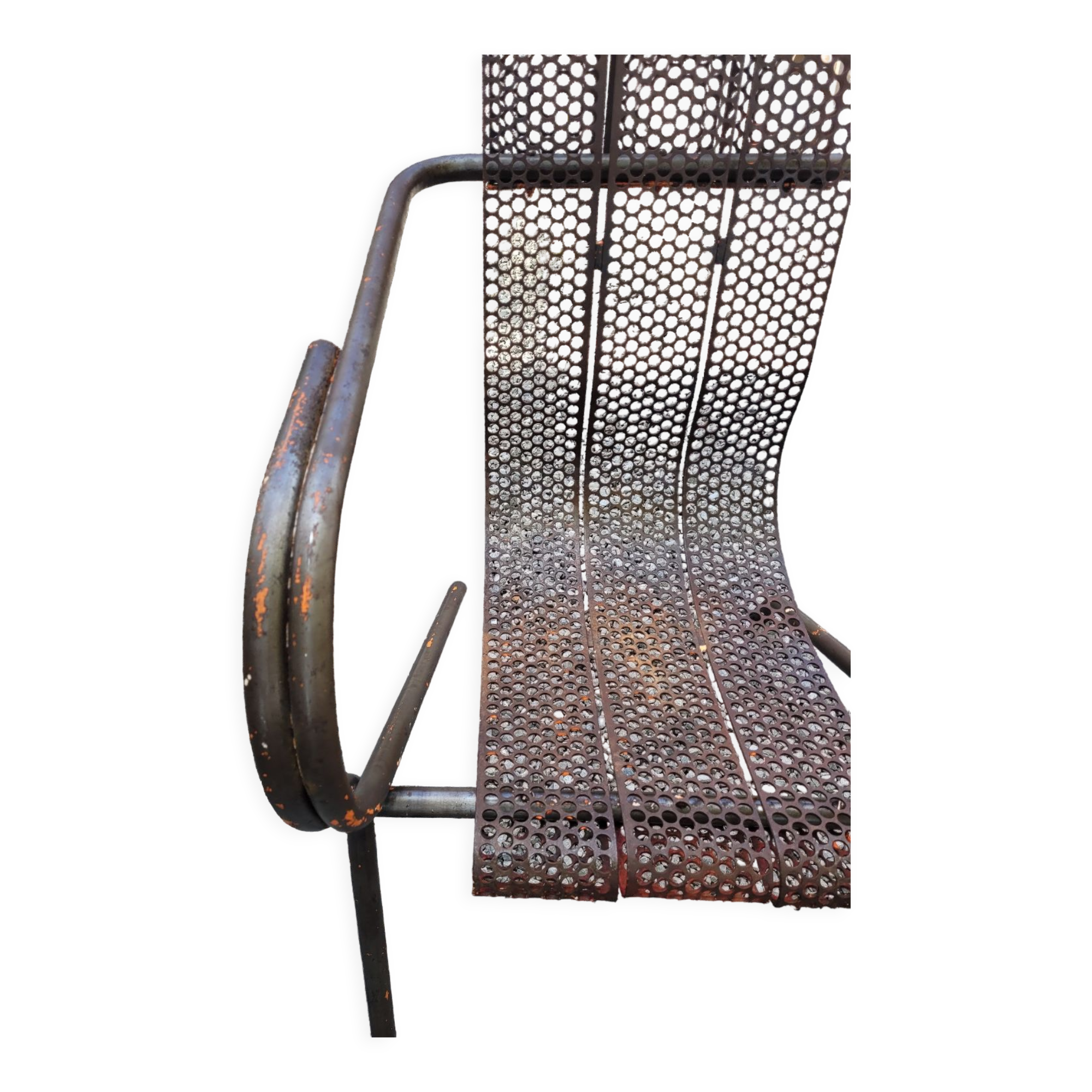 Paire de fauteuils en métal perforé de René Malaval 1950