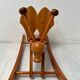 Chaise sauterelle en bois à bascule vintage