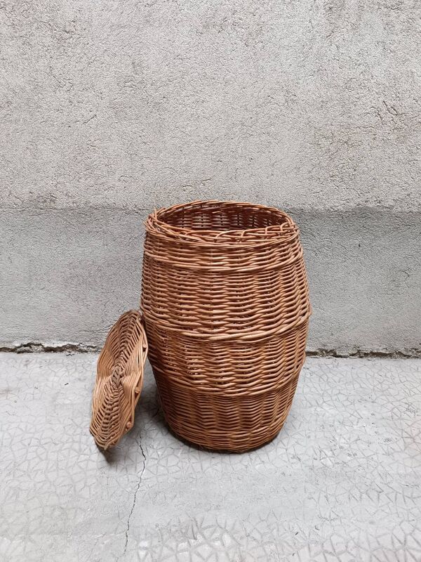 Corbeille panière en osier rotin vintage