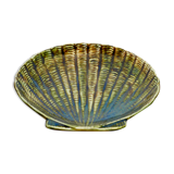 Empty pocket shell-shaped