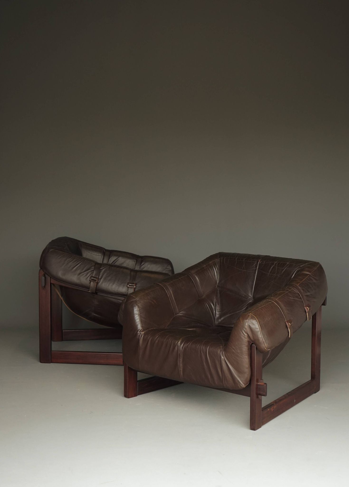 Rare pair of model MP-91 leather lounge chairs by Percival Lafer