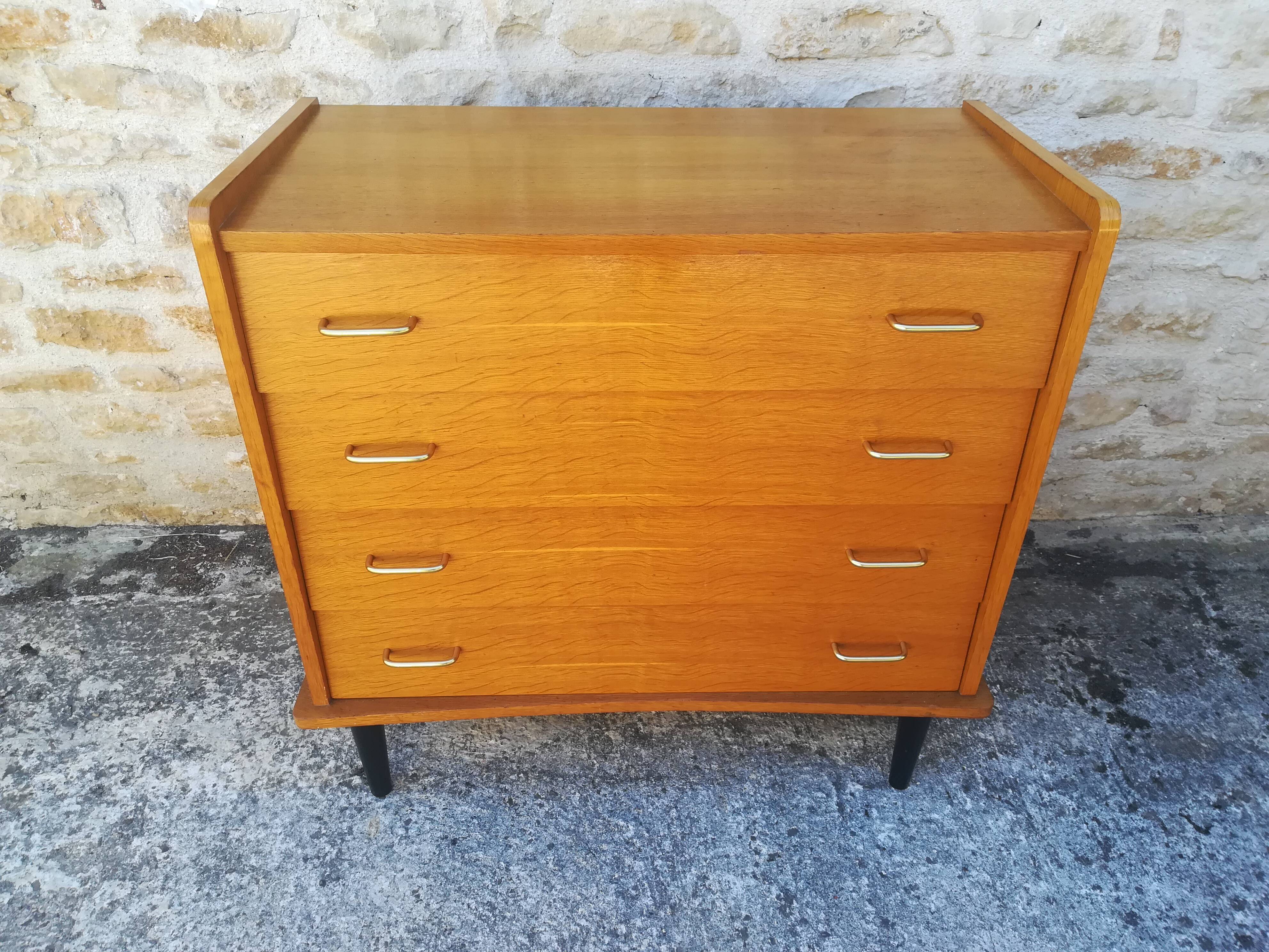 Vintage chest of drawers with four drawers