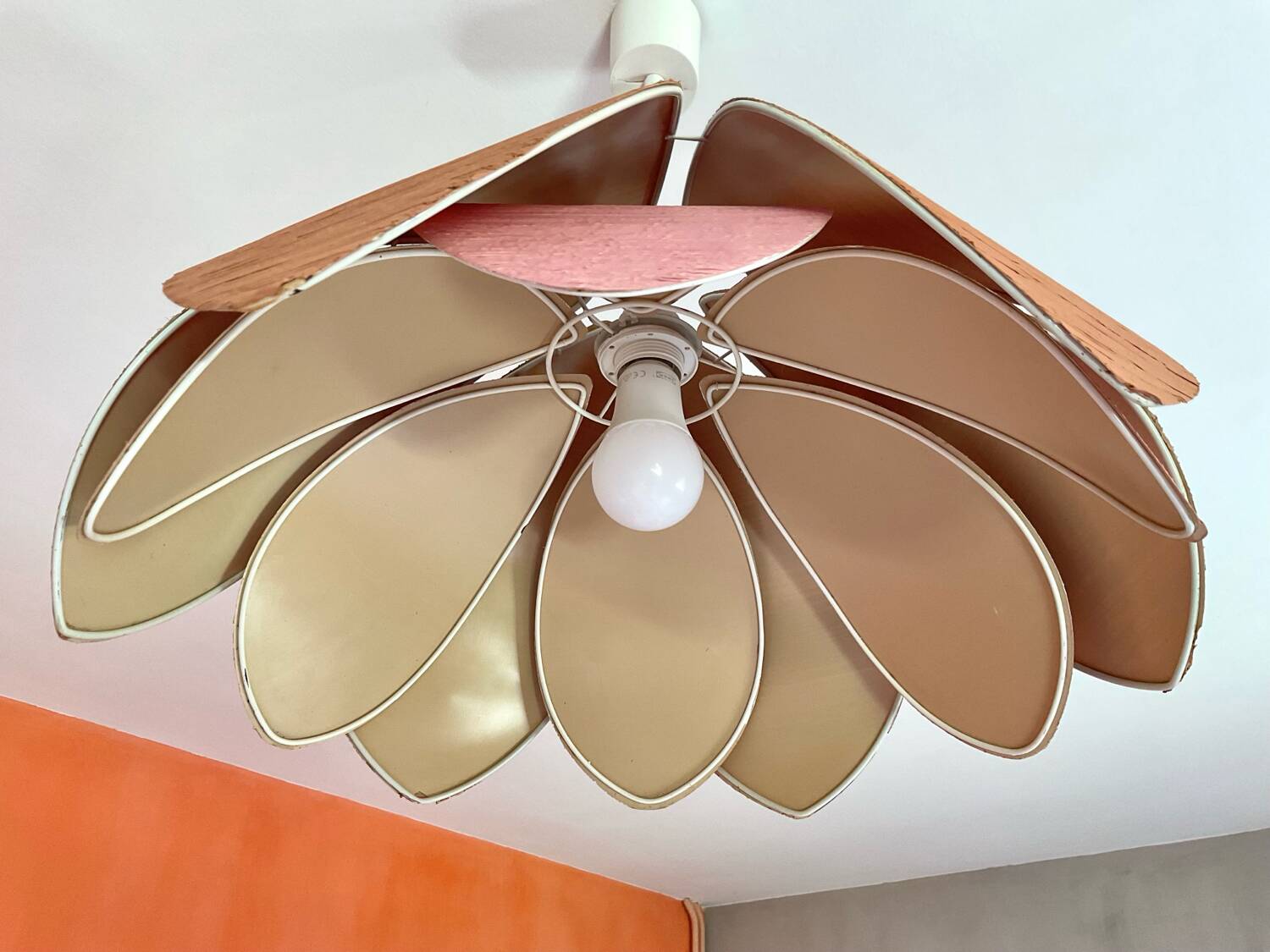 Vintage double lotus pendant light
