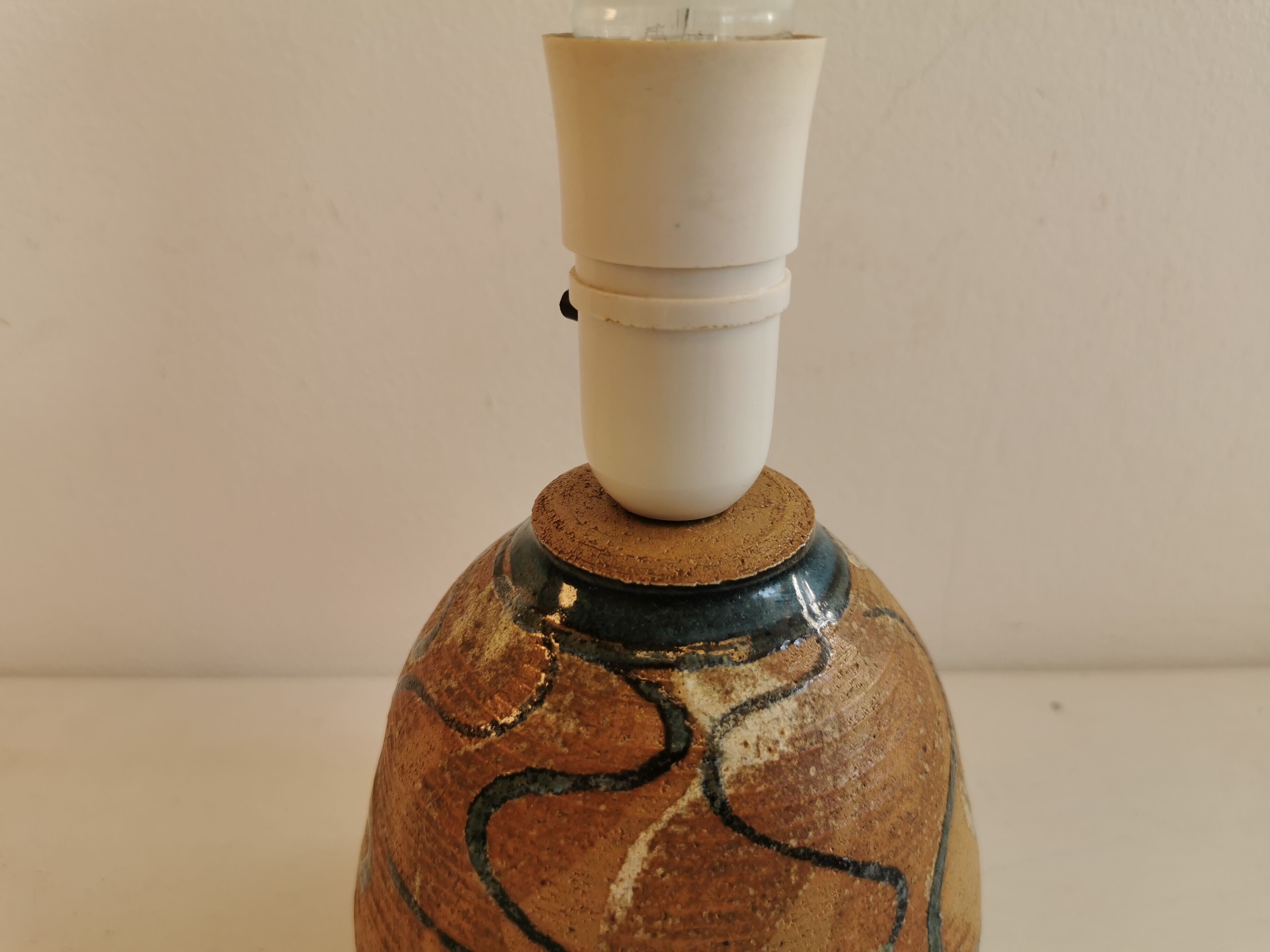 Ceramic table lamp, designed by Marie for Hjort ceramics Denmark (stamped at the bottom) 1970s