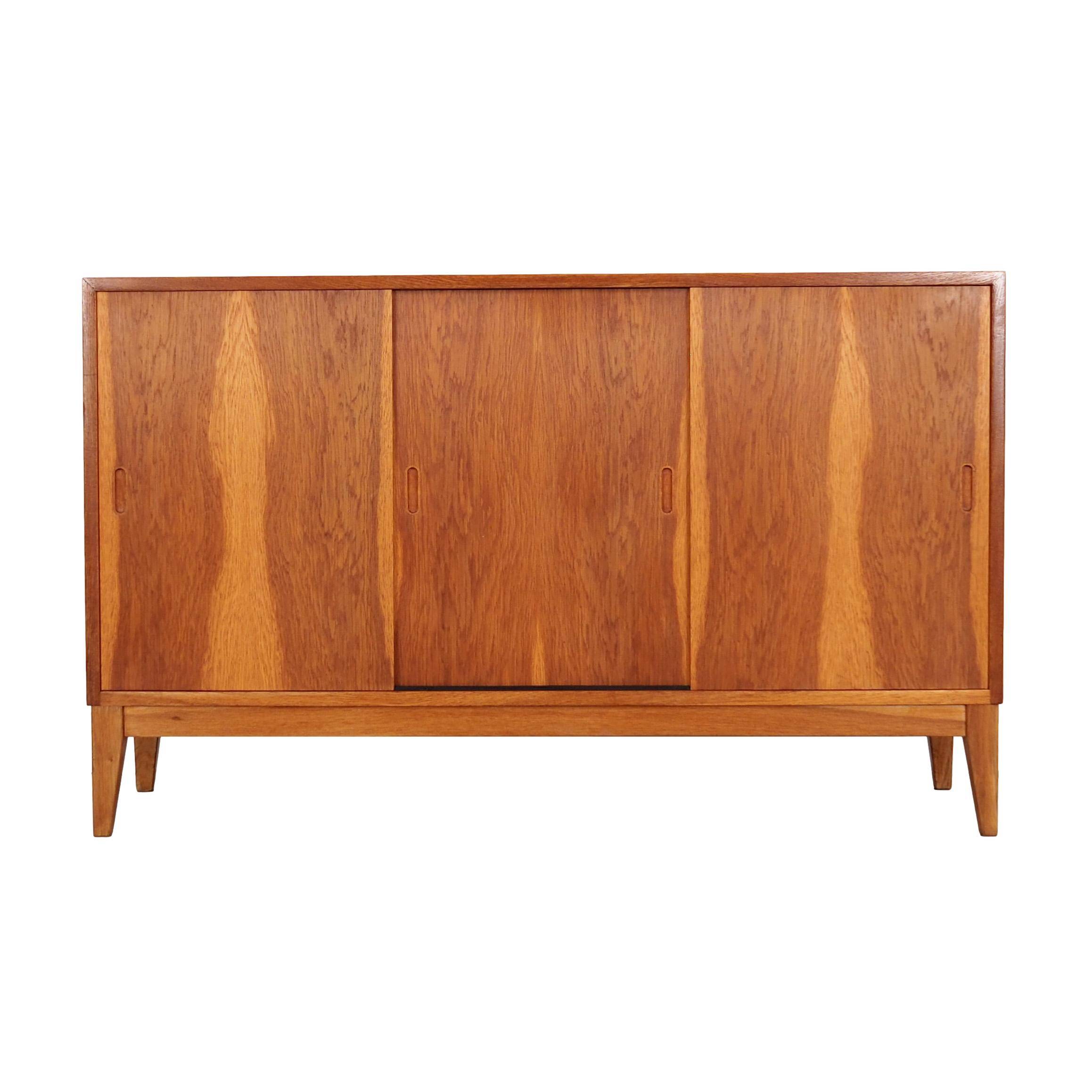 Ash dresser, Danish design, 1960s, production: Denmark
