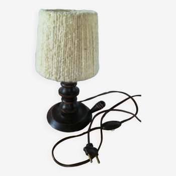 Lampe de chevet en bois et laine