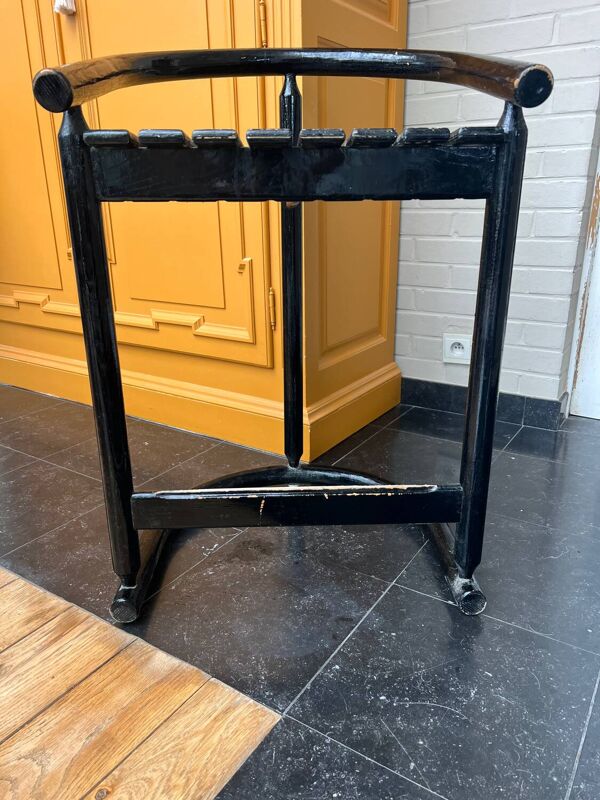 Chaise haute Allmilmö vintage 1980 – design postmodern en chêne courbé