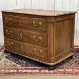 18th century chest of drawers in walnut and fir