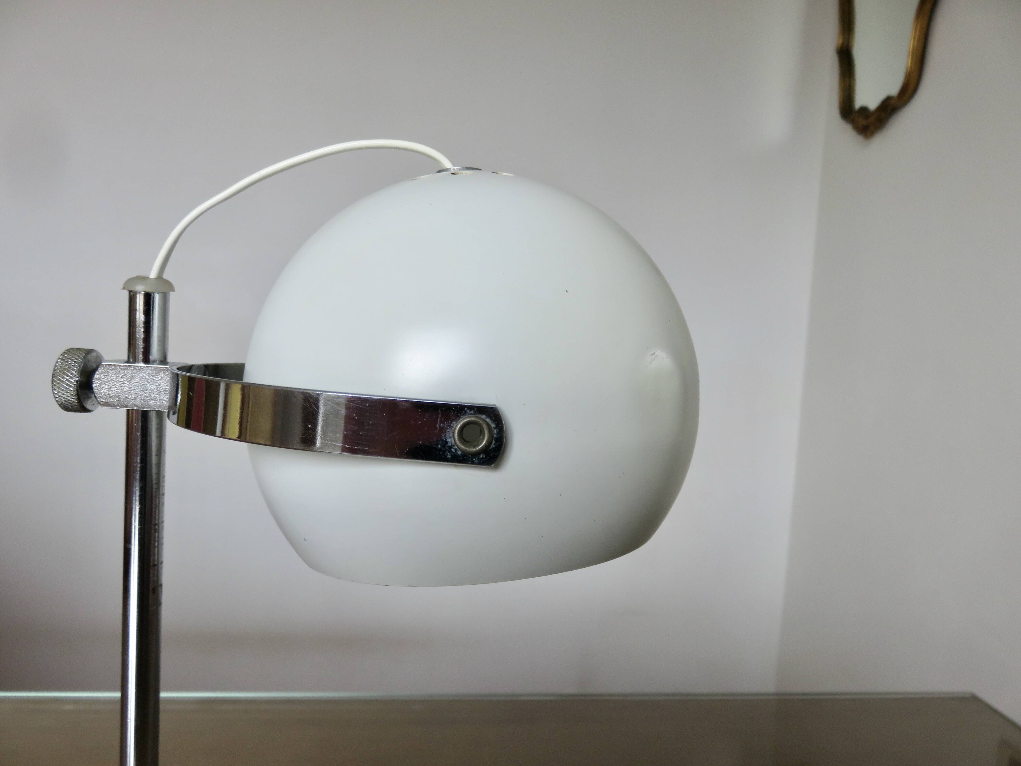 White eyeball lamp, 1970