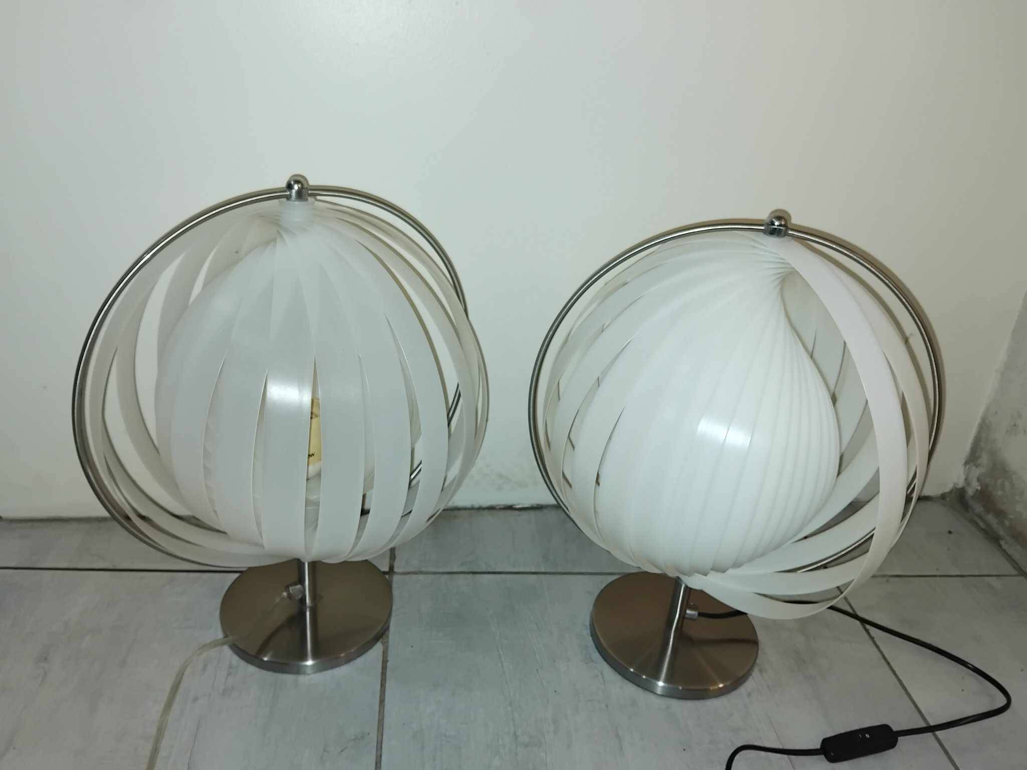 Pair of moon 70's lamps by verner panton, casa publisher